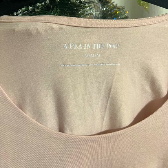 Pea in a pod maternity blouse/long sleeved shirt - Picture 4 of 5